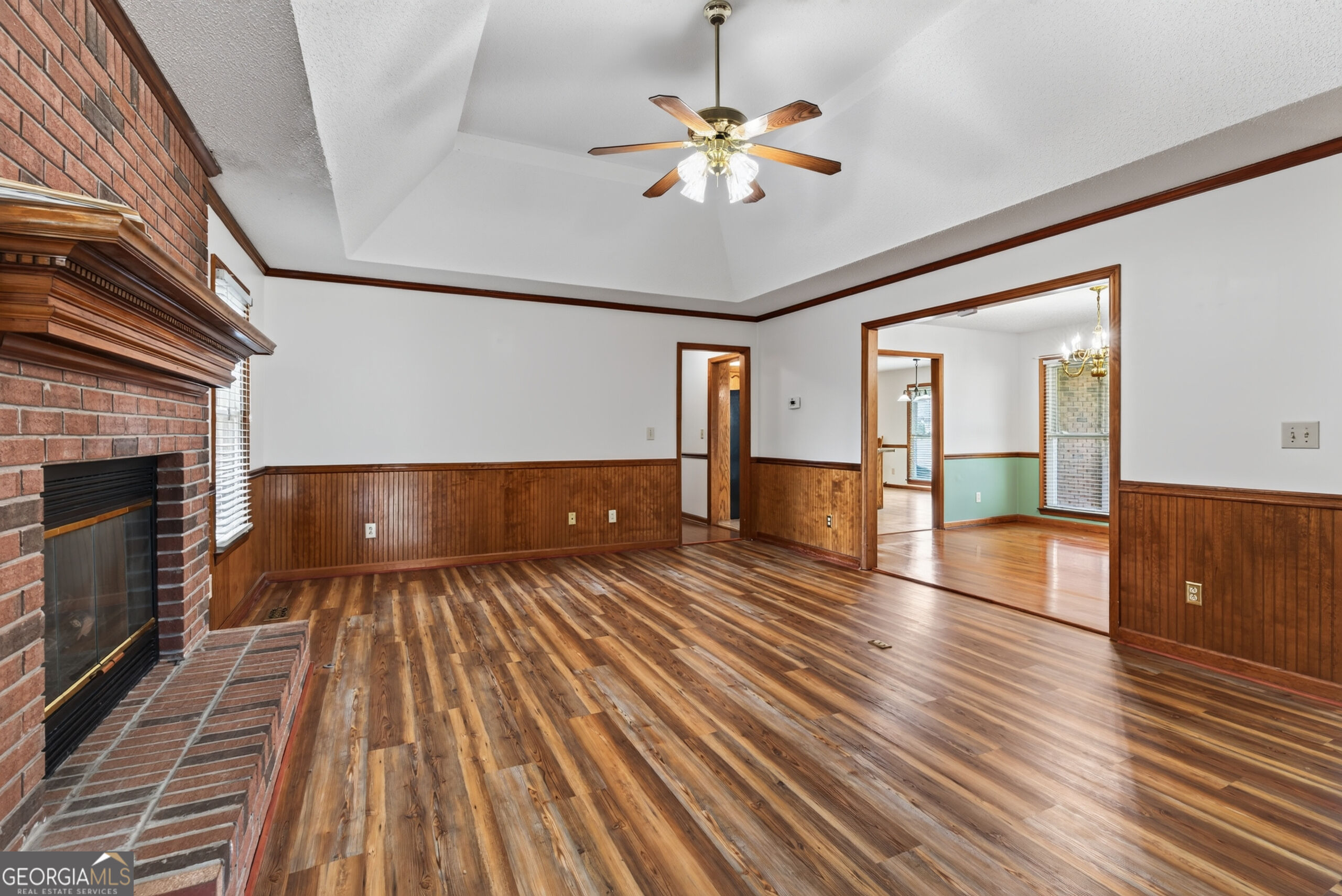 143 Hudson Way Property Photo 4