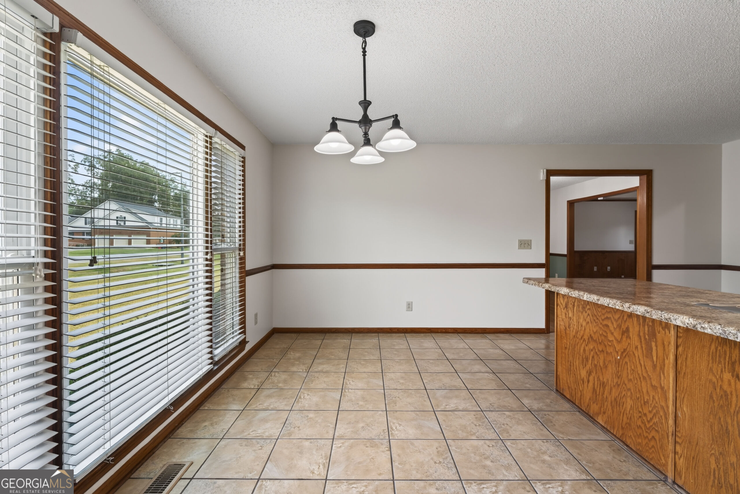 143 Hudson Way Property Photo 8