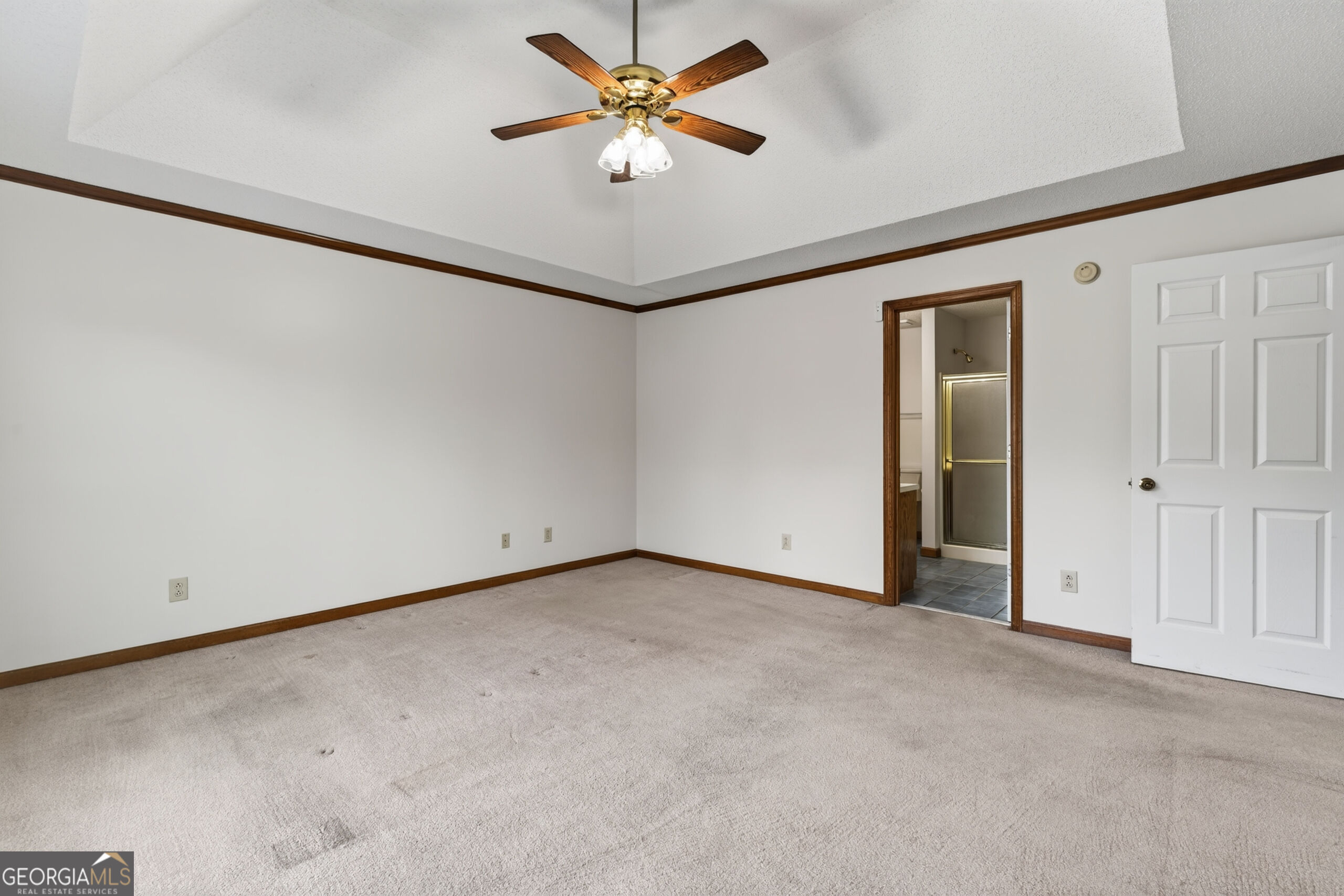 143 Hudson Way Property Photo 9
