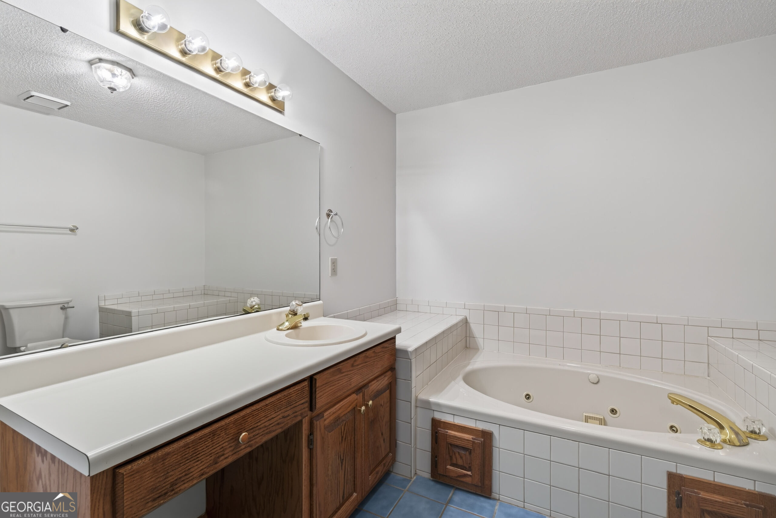 143 Hudson Way Property Photo 12