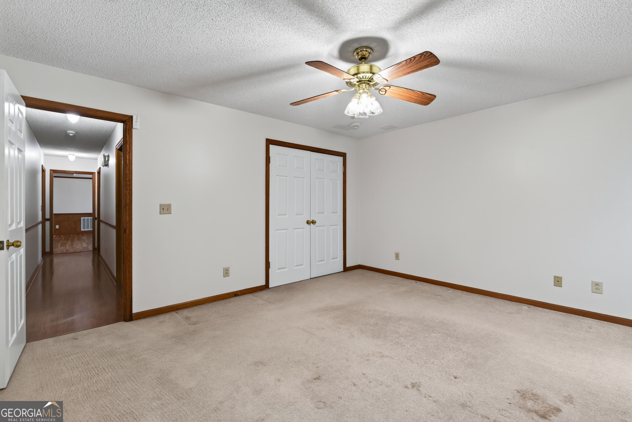 143 Hudson Way Property Photo 17