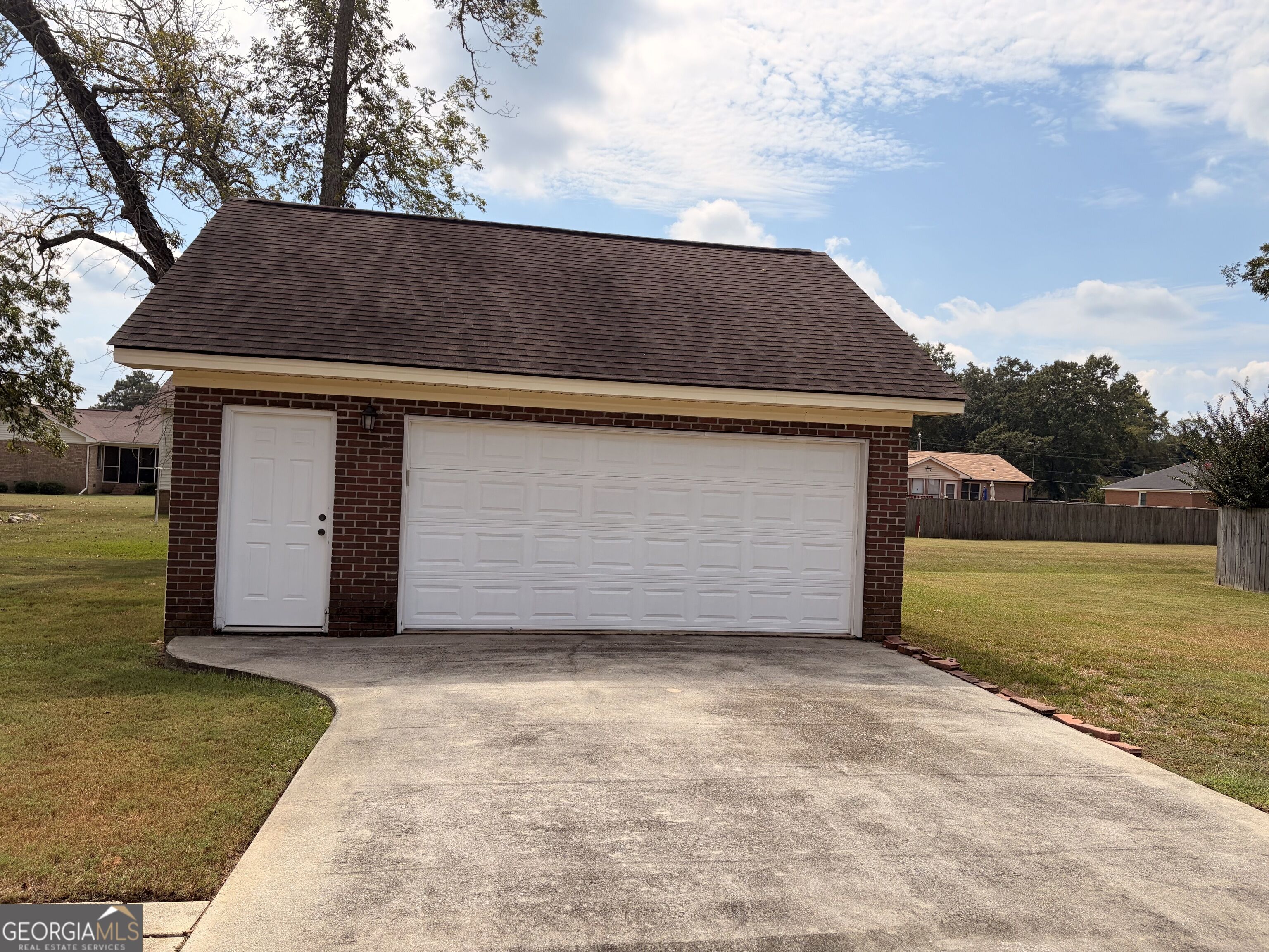 143 Hudson Way Property Photo 28