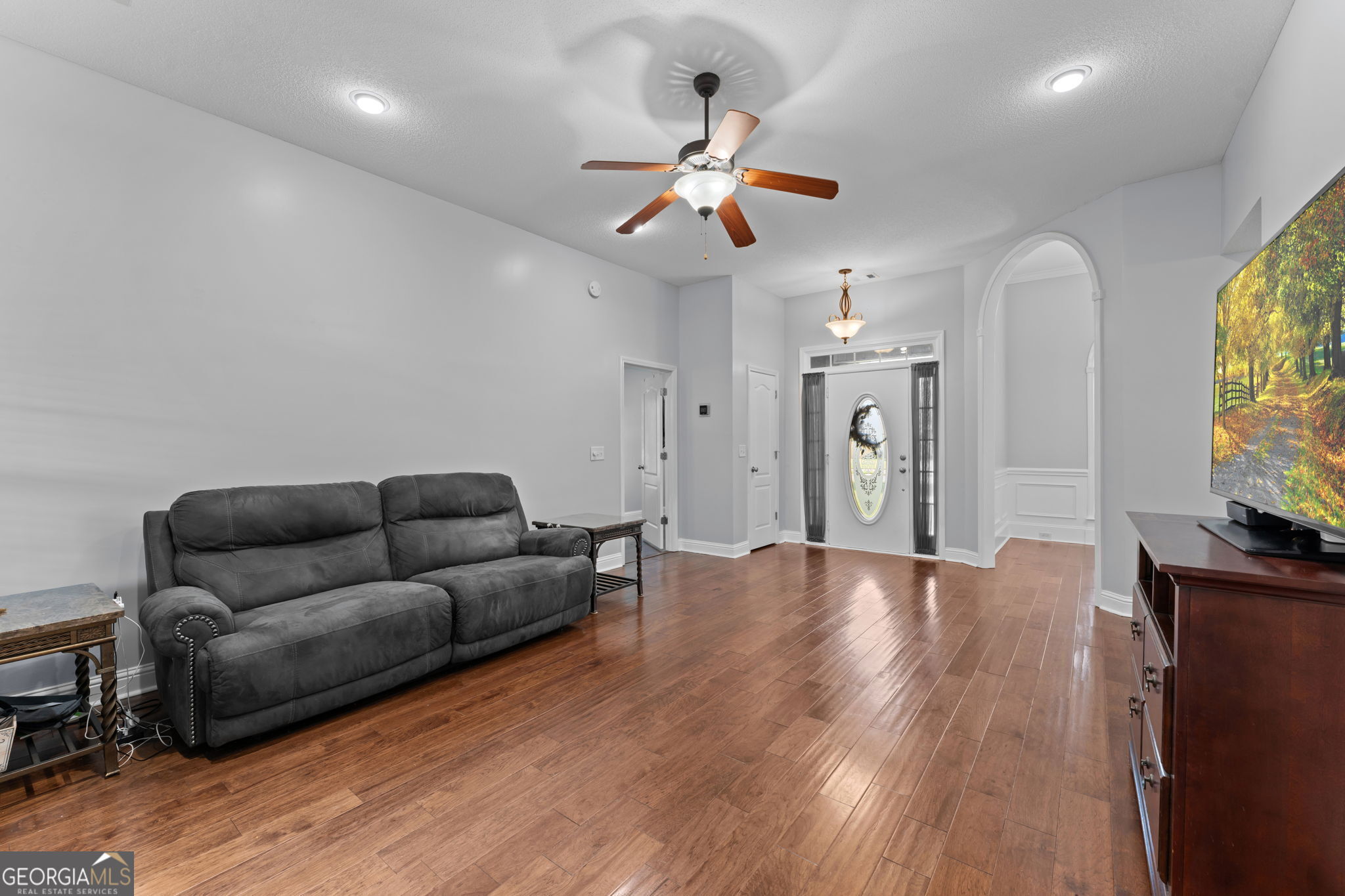 806 Huntwood Lane Property Photo 10