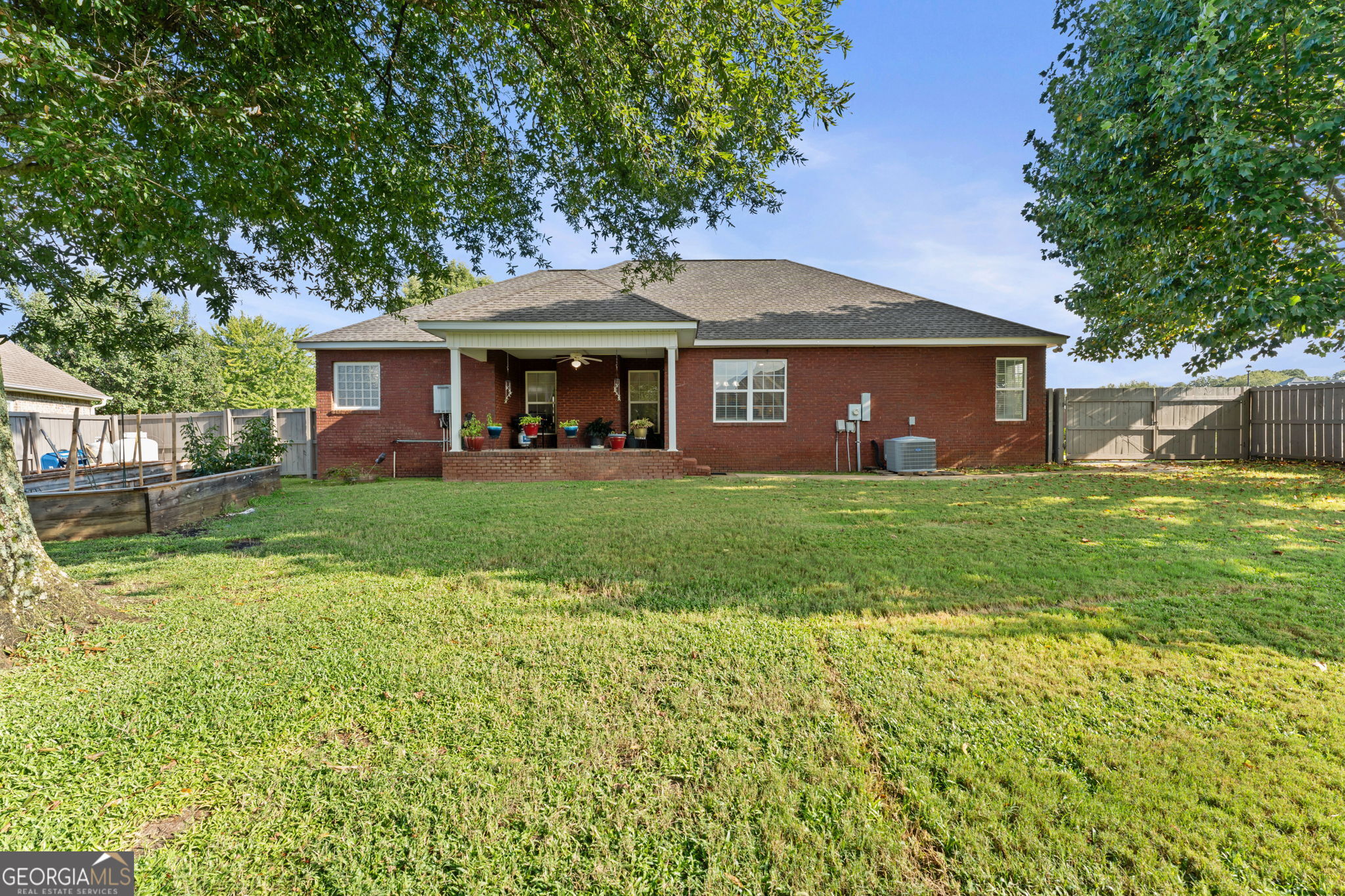 806 Huntwood Lane Property Photo 38
