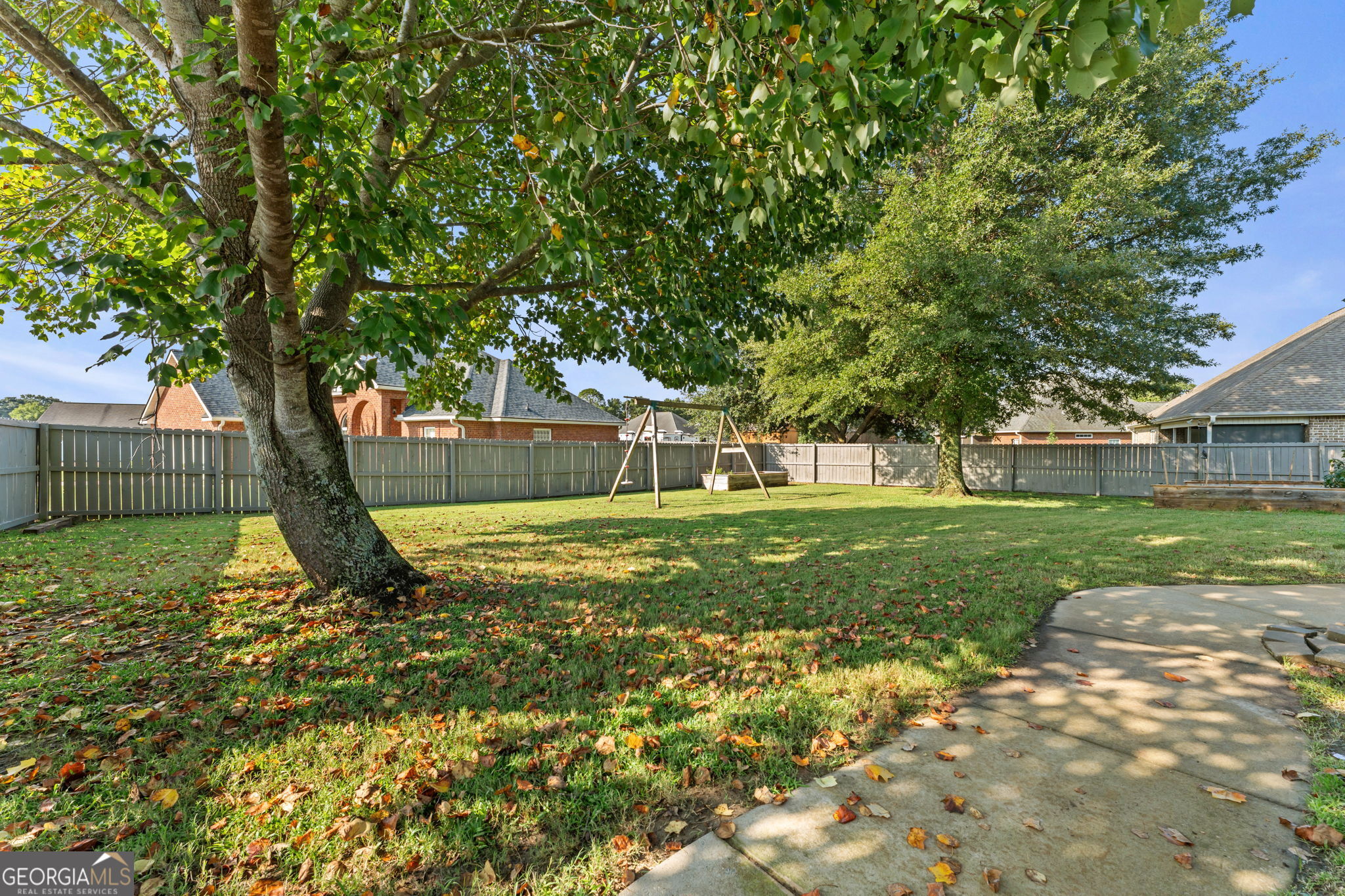 806 Huntwood Lane Property Photo 39