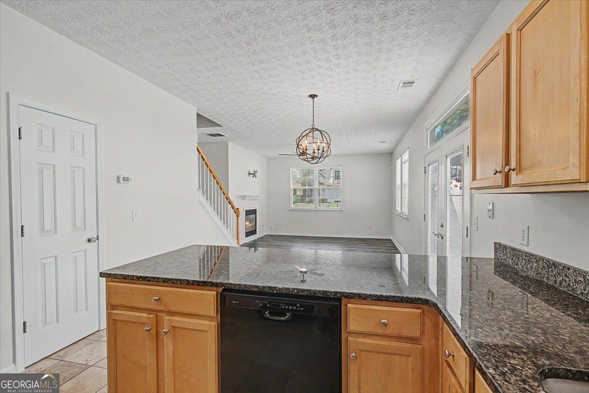 980 Windcroft Circle Nw Property Photo 11