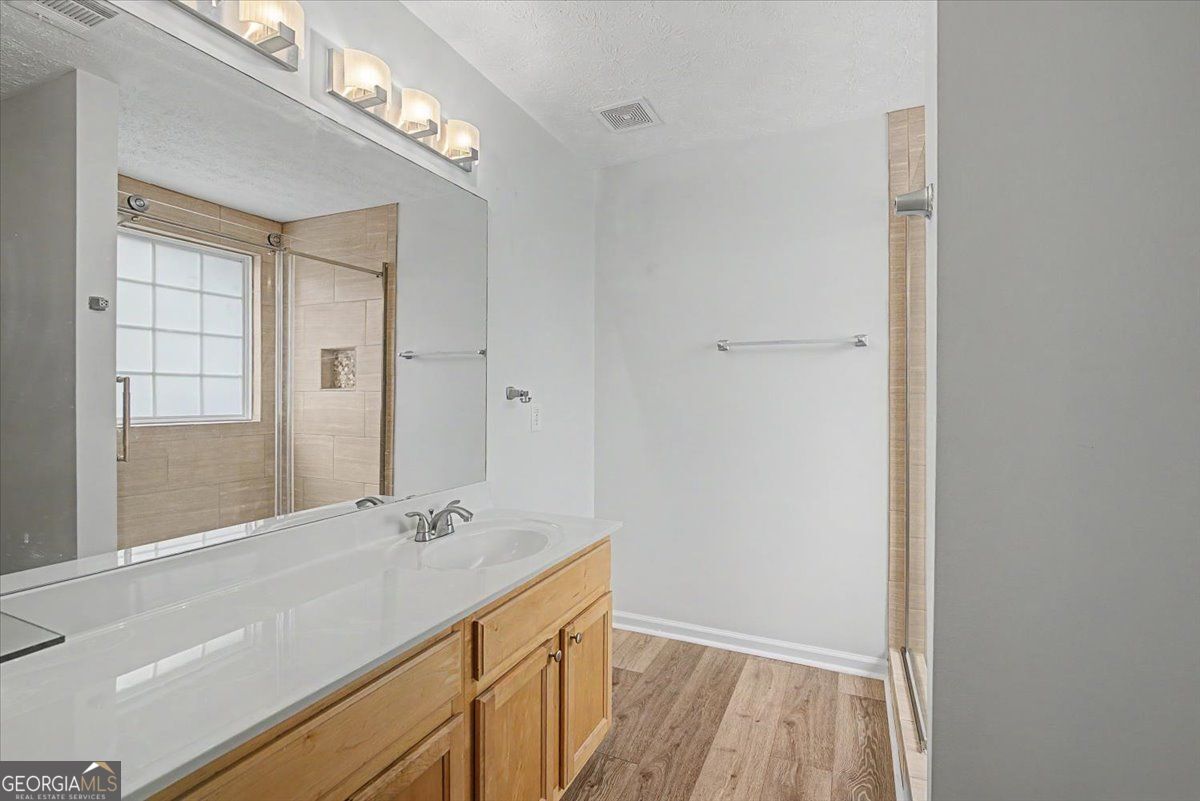 980 Windcroft Circle Nw Property Photo 16