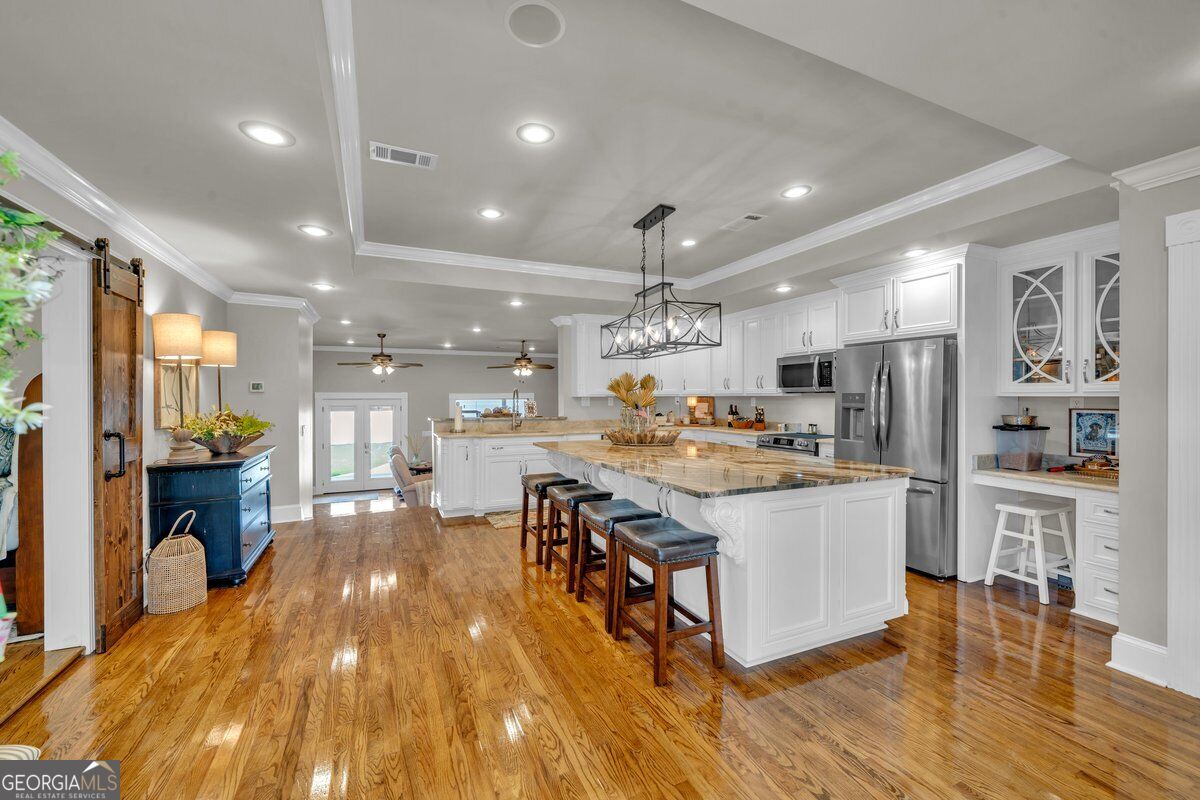 138 Cantey Drive Property Photo 3