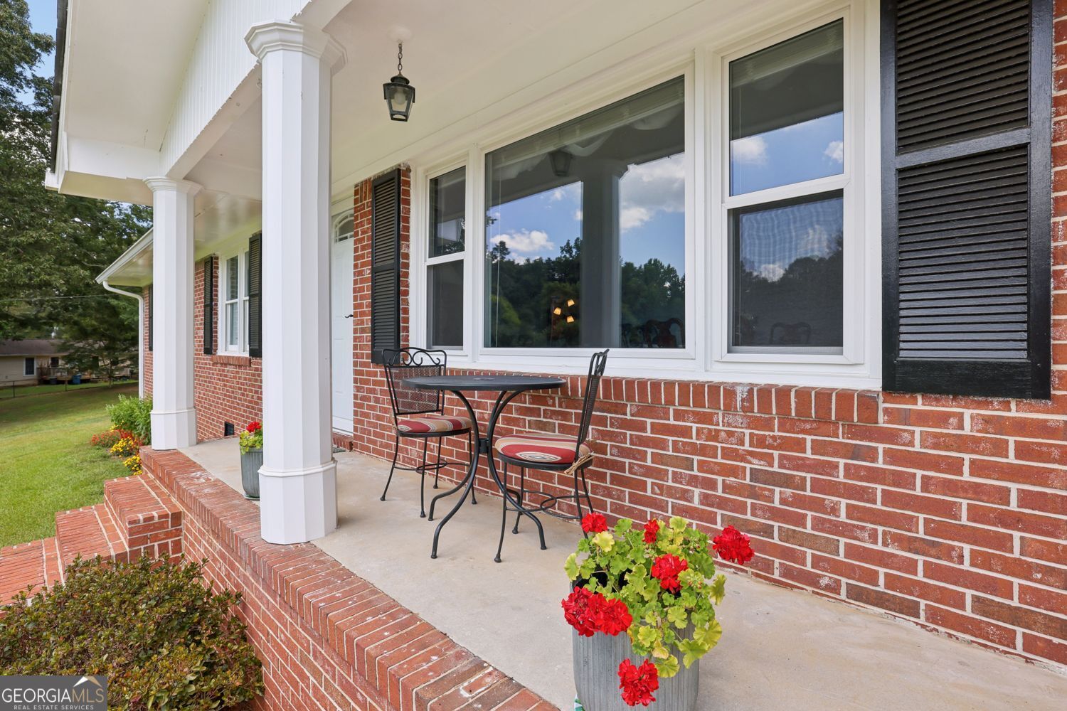 2833 Crabapple Circle Property Photo 9
