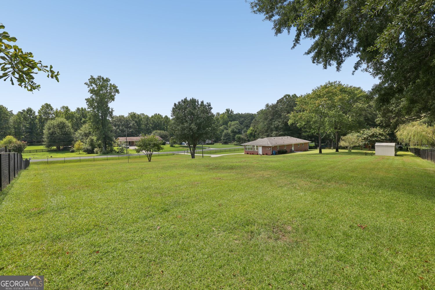 2833 Crabapple Circle Property Photo 32