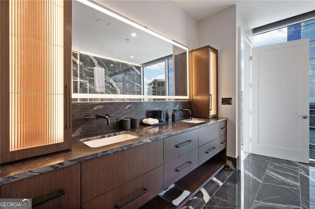 1065 Peachtree Street Ne # 3402 Property Photo 29