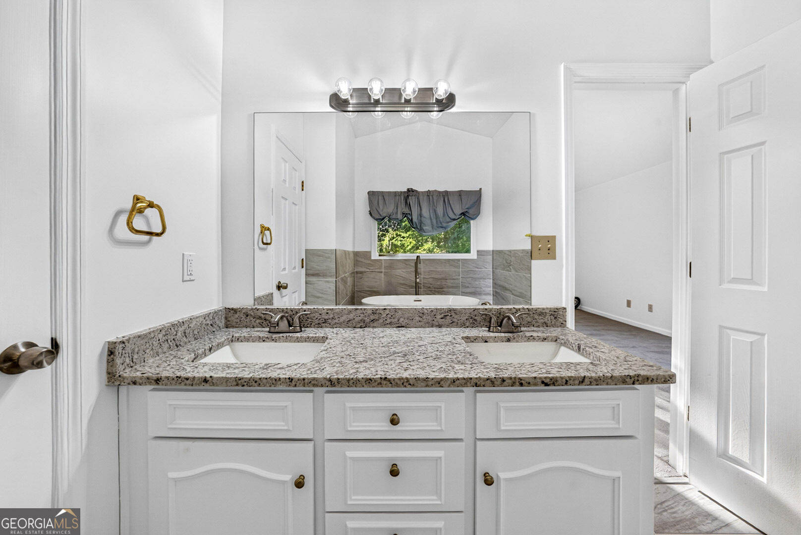 106 Mckinley Circle Property Photo 30