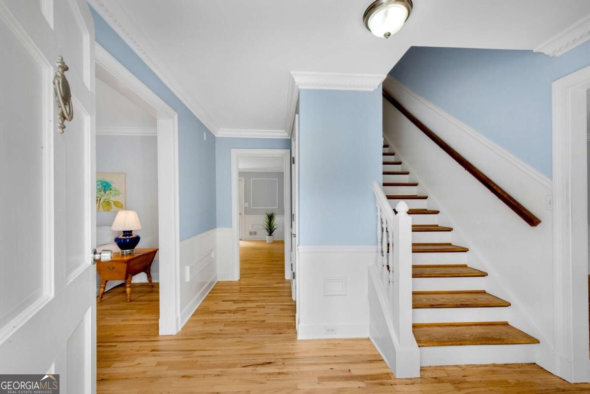 5197 Riverhill Road Ne Property Photo 2