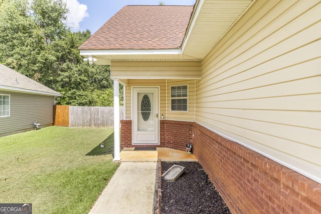 108 Sunnymeade Drive Property Photo 2