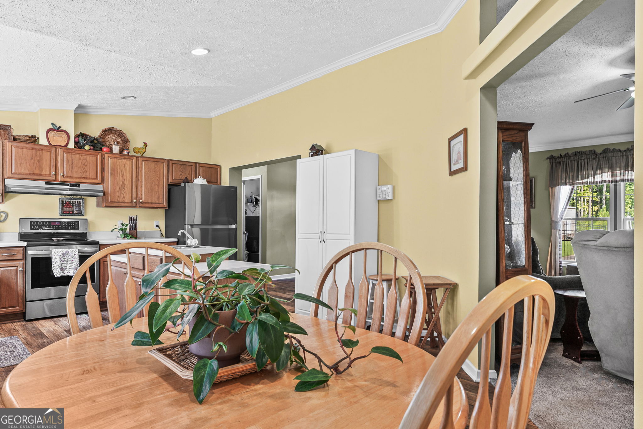 354 Gibson Road Property Photo 14