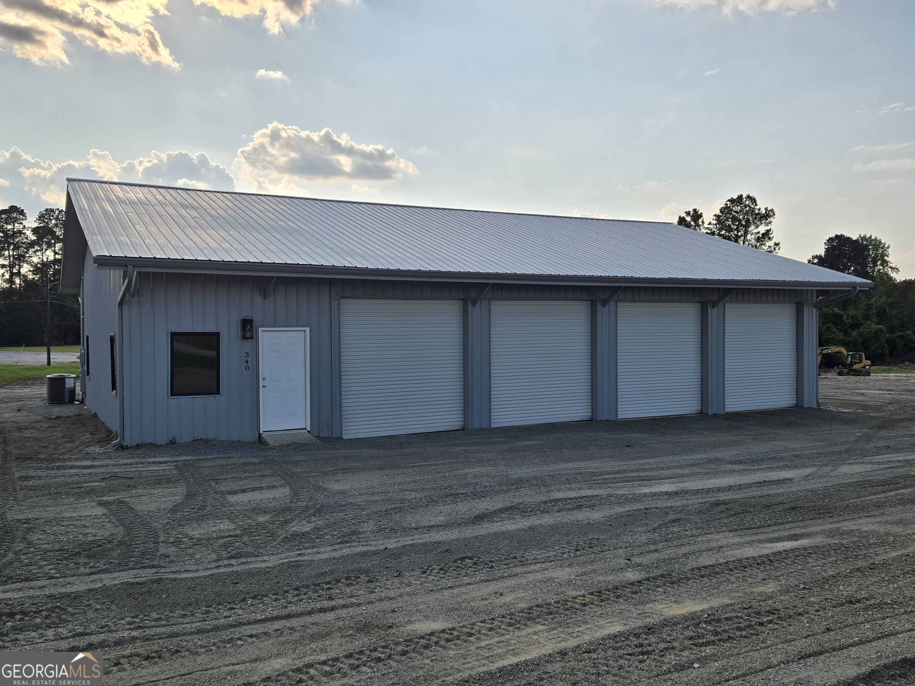 340 Industrial Way Property Photo 1