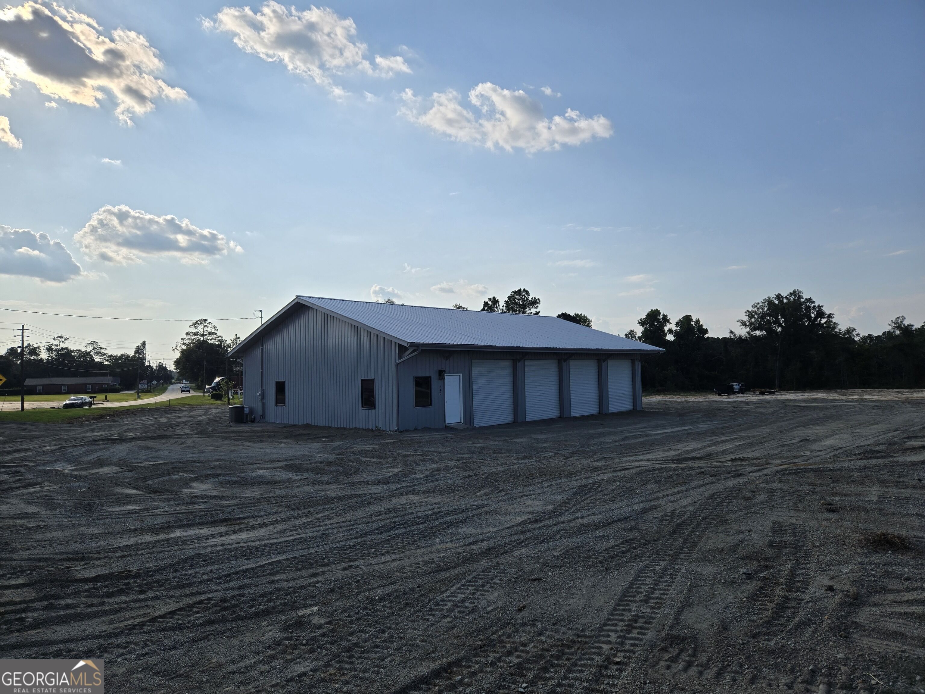 340 Industrial Way Property Photo 6