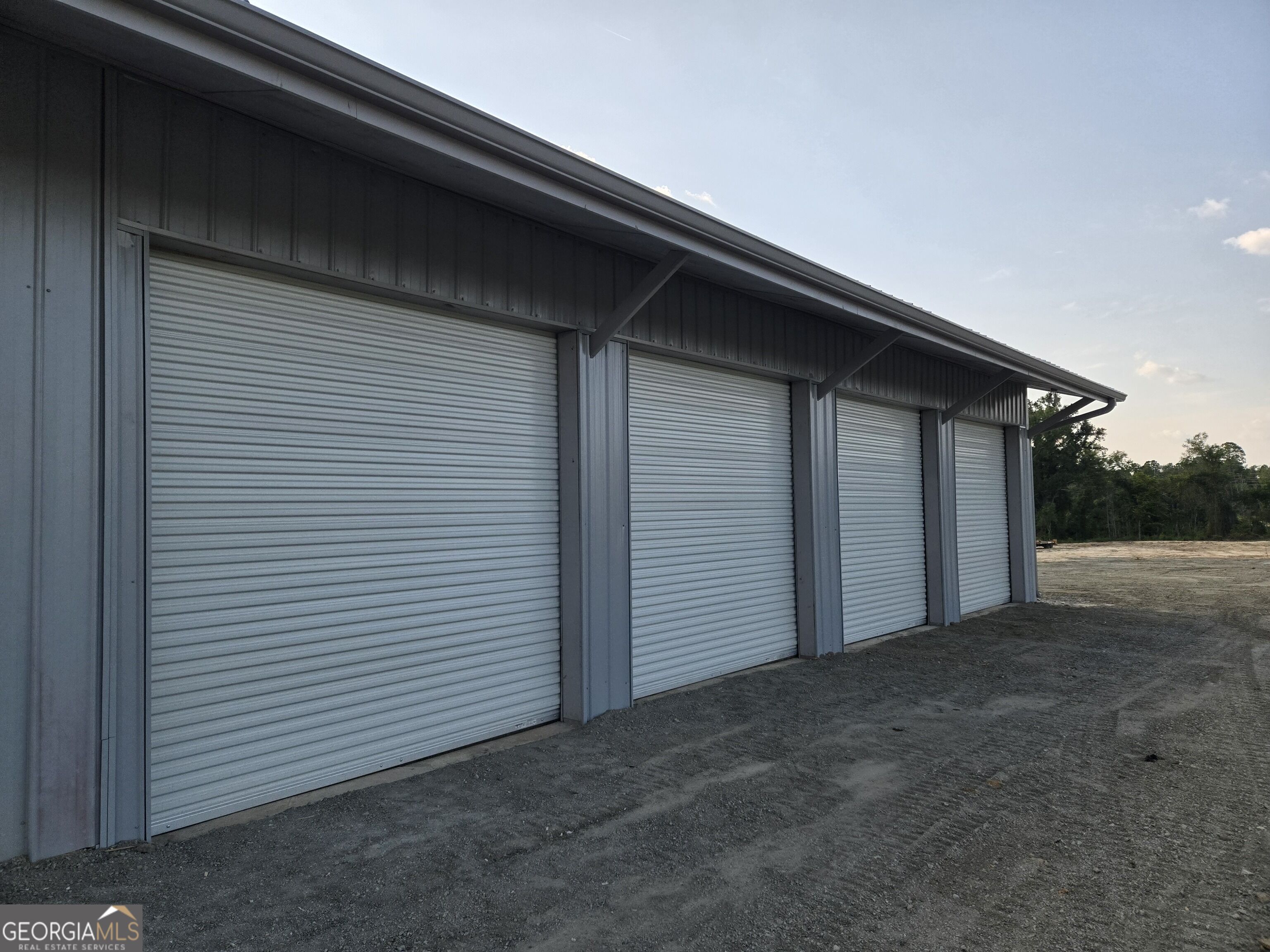 340 Industrial Way Property Photo 14