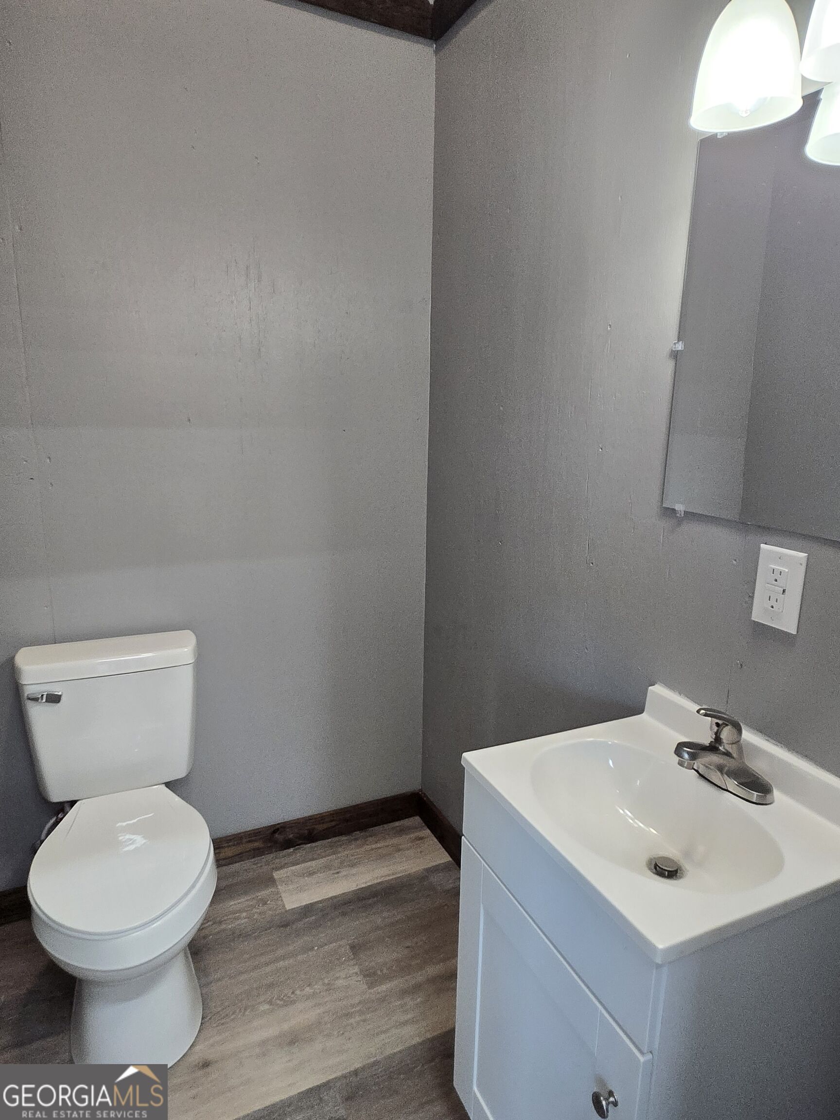 340 Industrial Way Property Photo 41