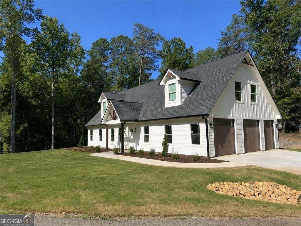 6711 Wildwood Trail Property Photo 1
