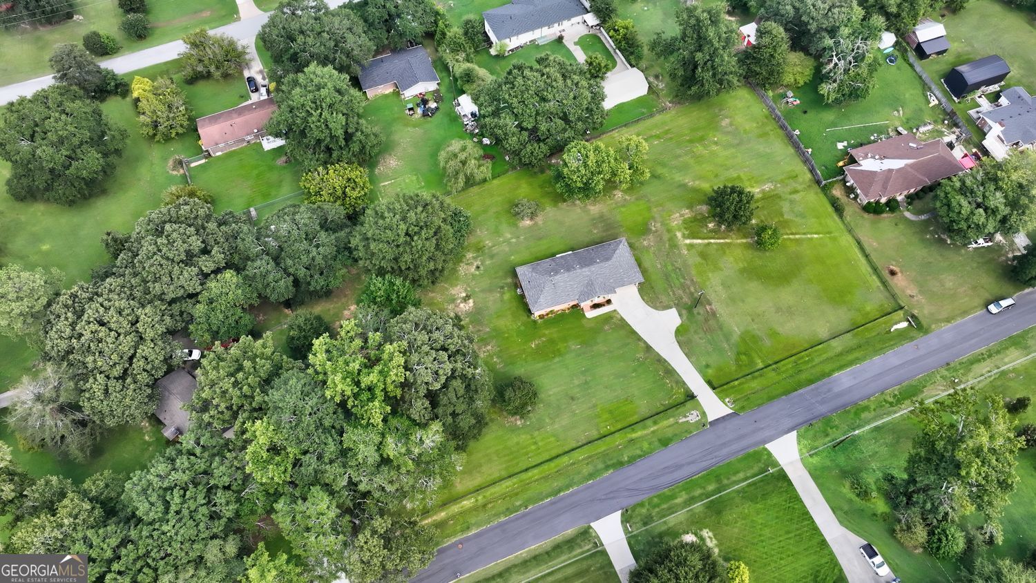 2843 Crabapple Circle Property Photo 8