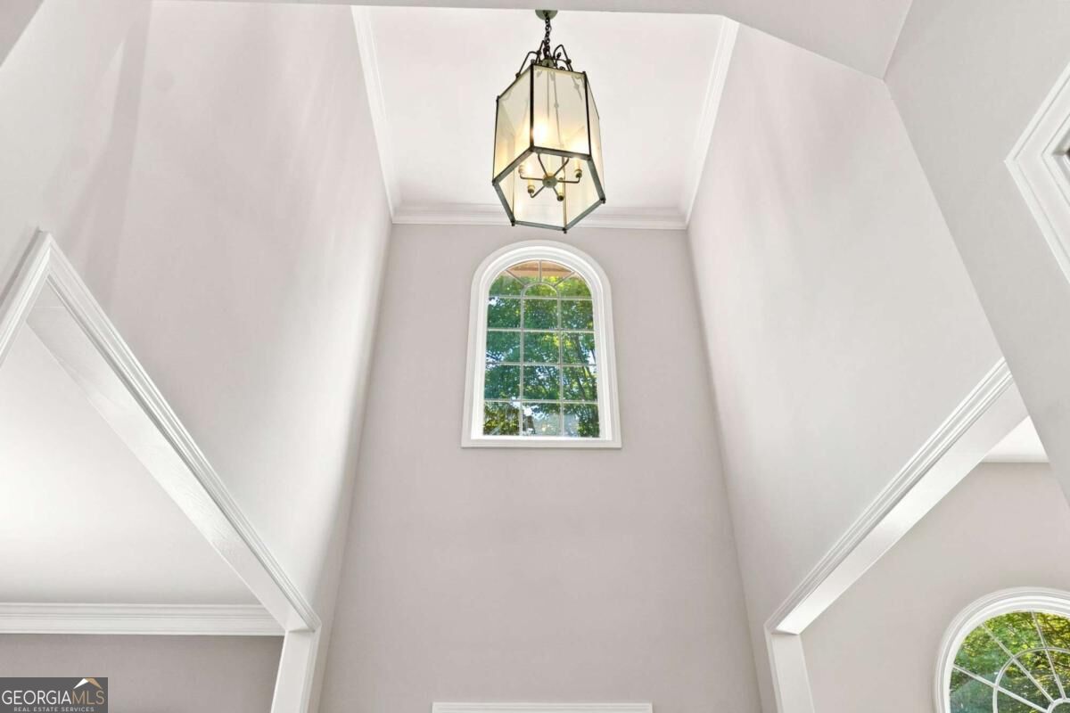 3179 Vickery Drive Ne Property Photo 6