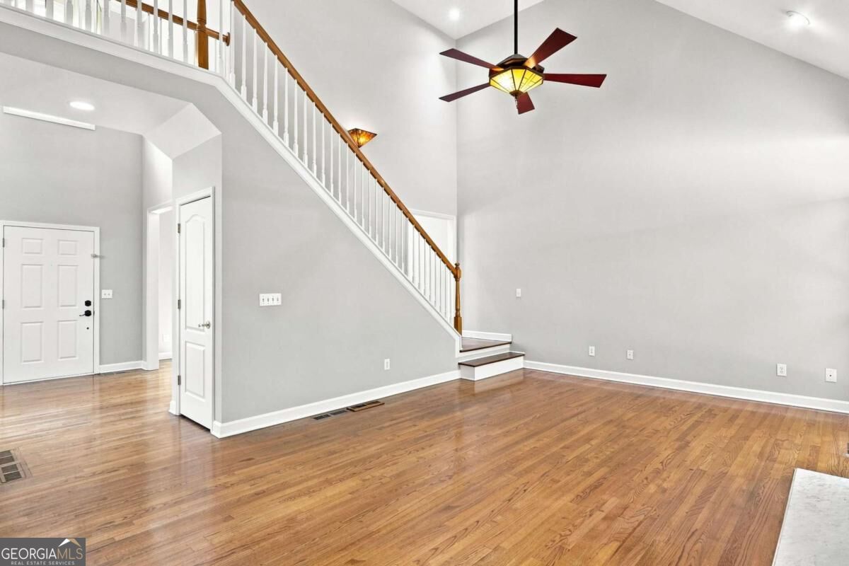 3179 Vickery Drive Ne Property Photo 13