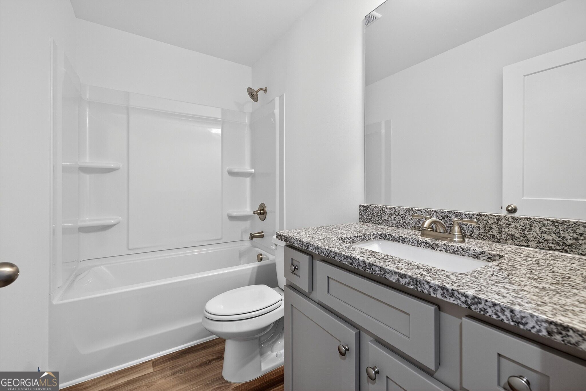 196 Cochin Drive Property Photo 34