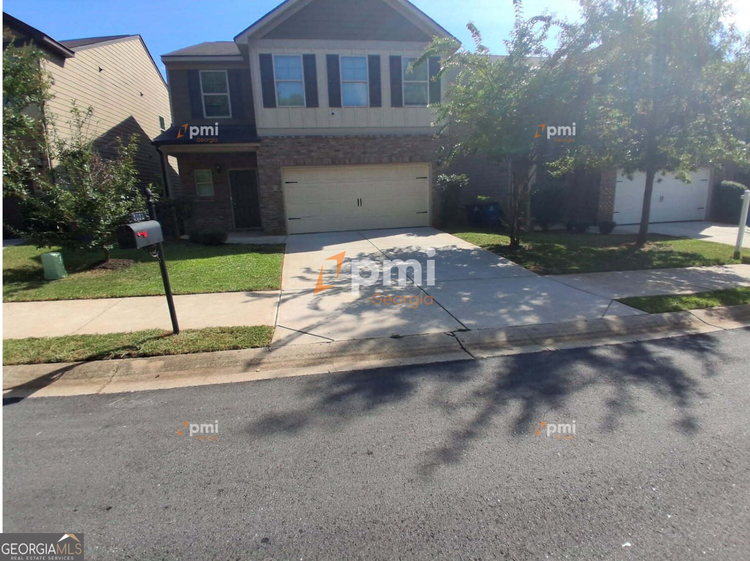 5051 Pioneer Parkway Property Photo 1