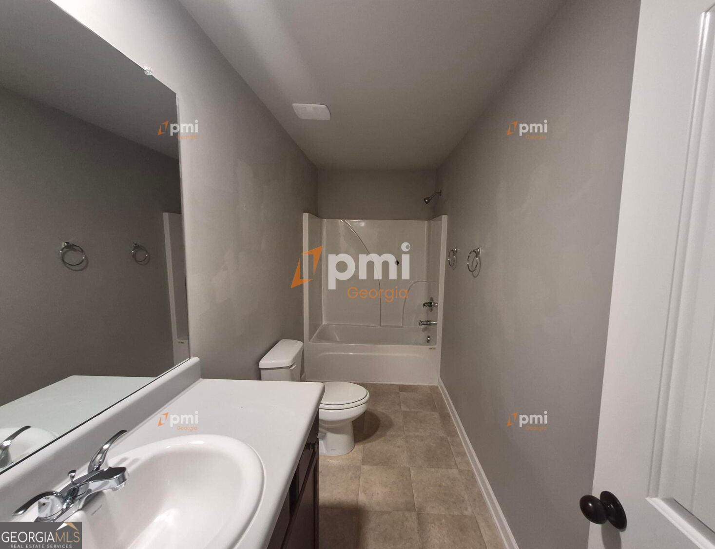 5051 Pioneer Parkway Property Photo 15