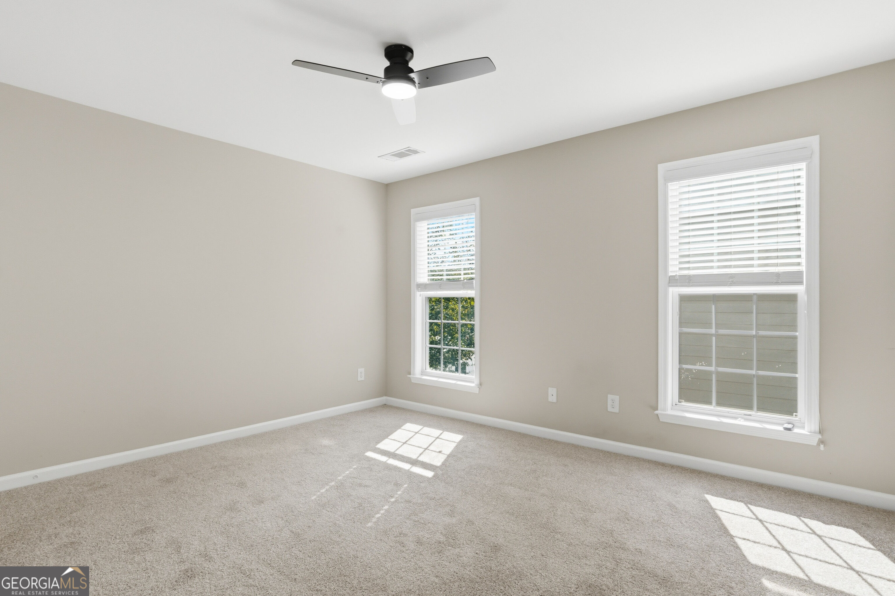 710 Berkeley Terrace Property Photo 22