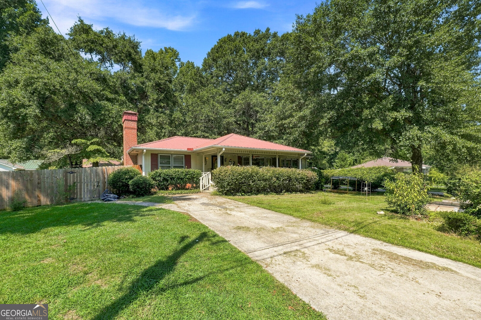 6383 Arthur Drive Property Photo 2
