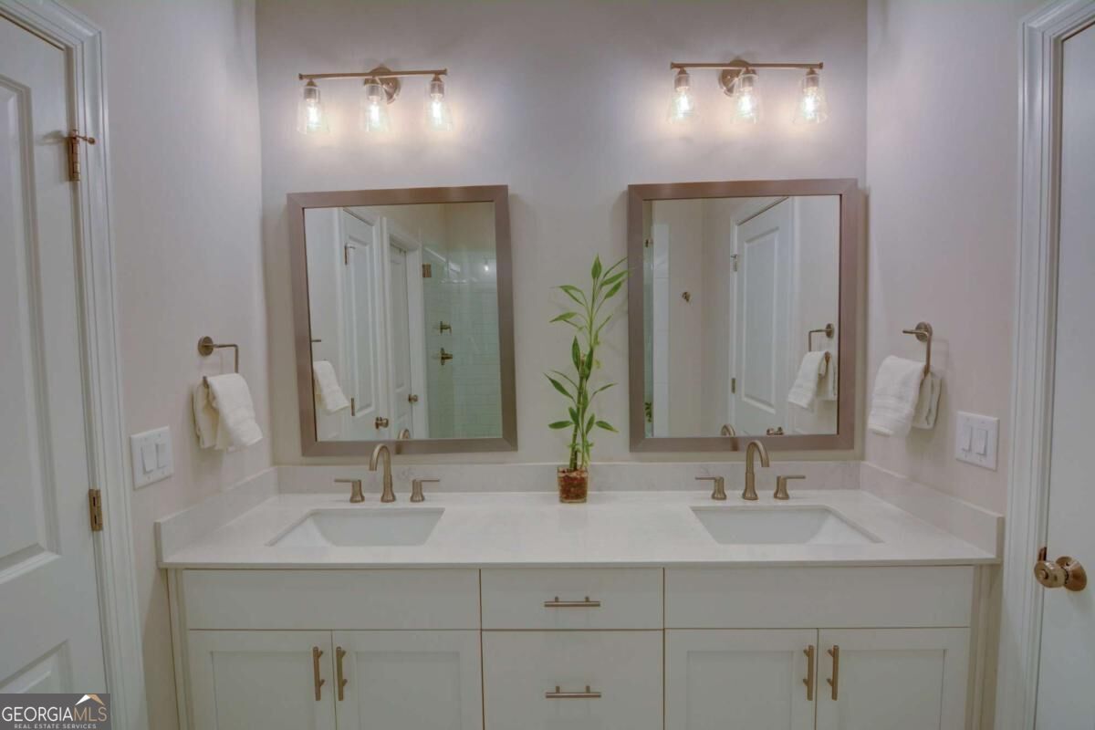 4651 Lanarc Drive Property Photo 19