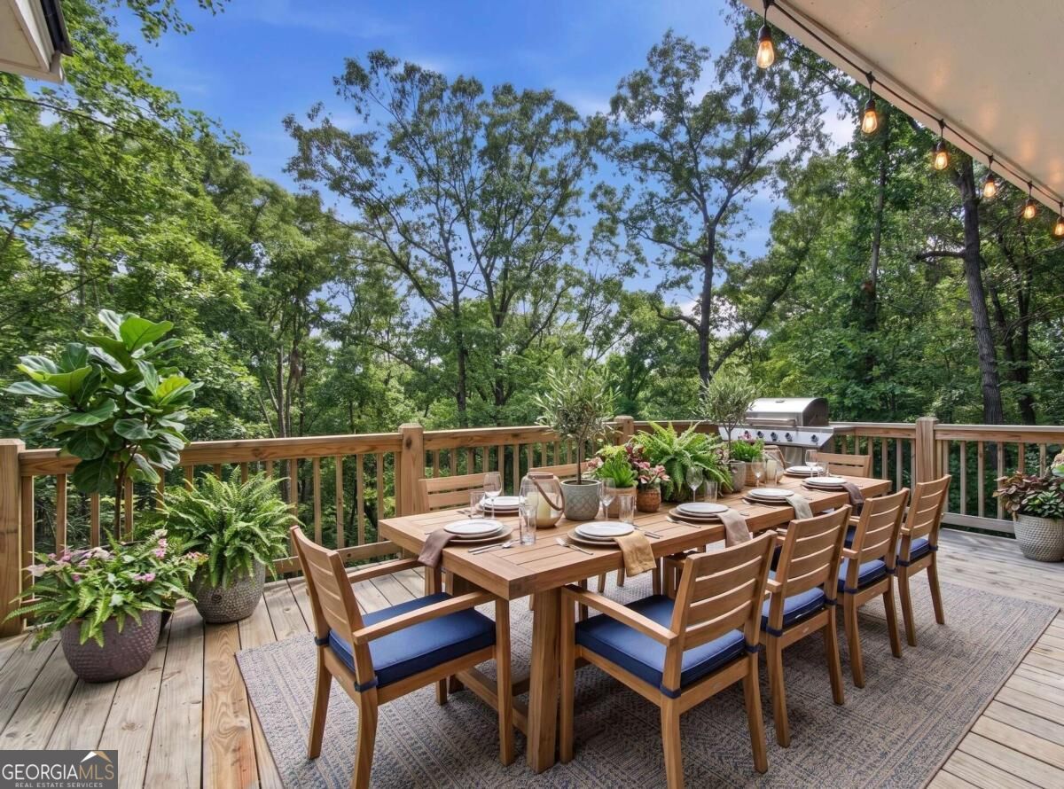 2251 Skyline Drive Property Photo 21