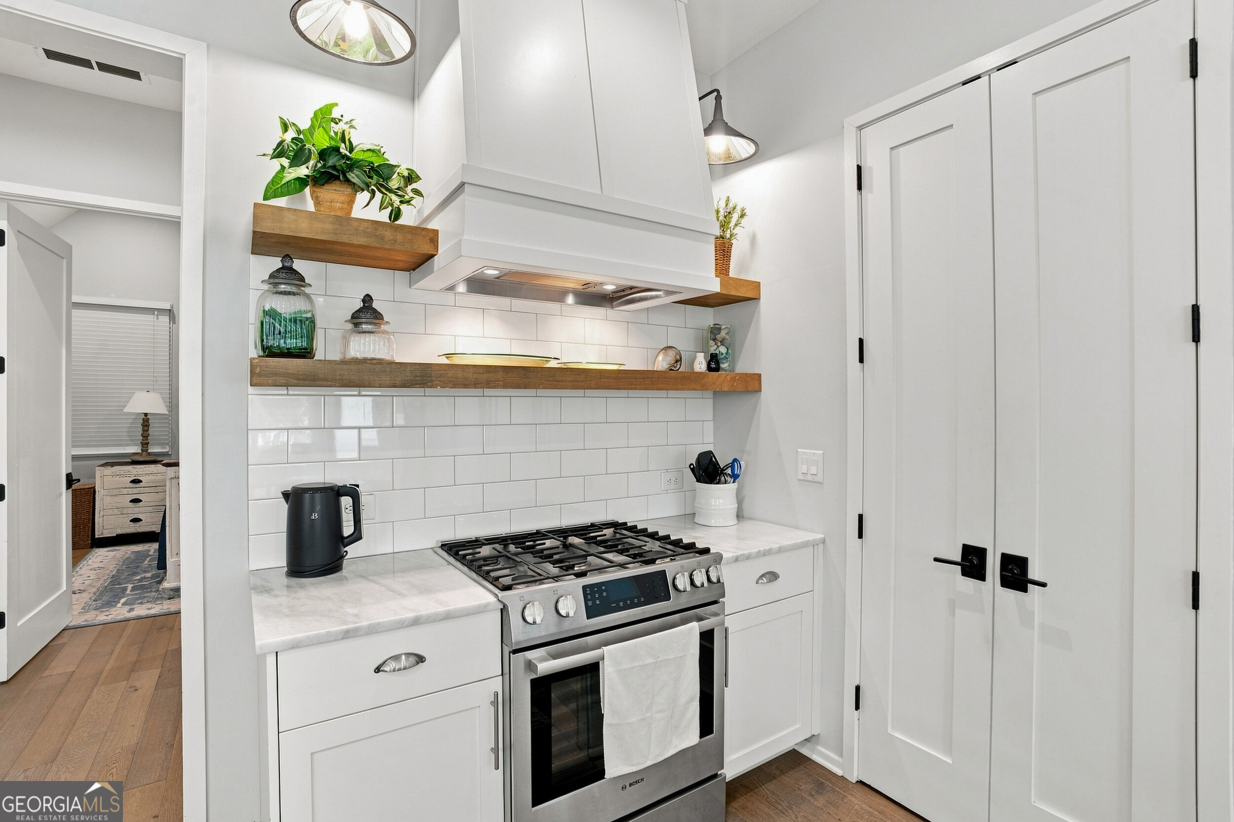170 Heatherden Avenue Property Photo 15