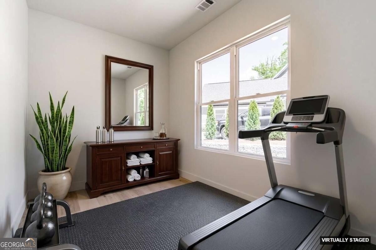 6004 Hemingway Lane Property Photo 45