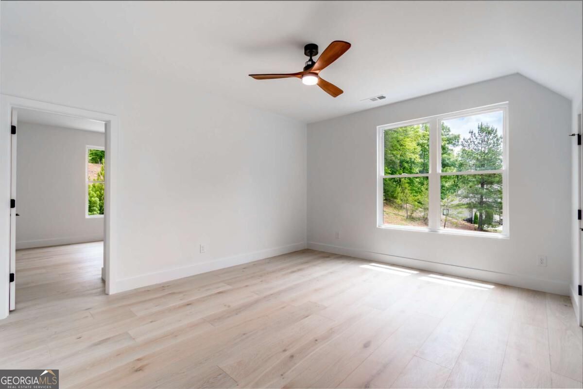 6004 Hemingway Lane Property Photo 52