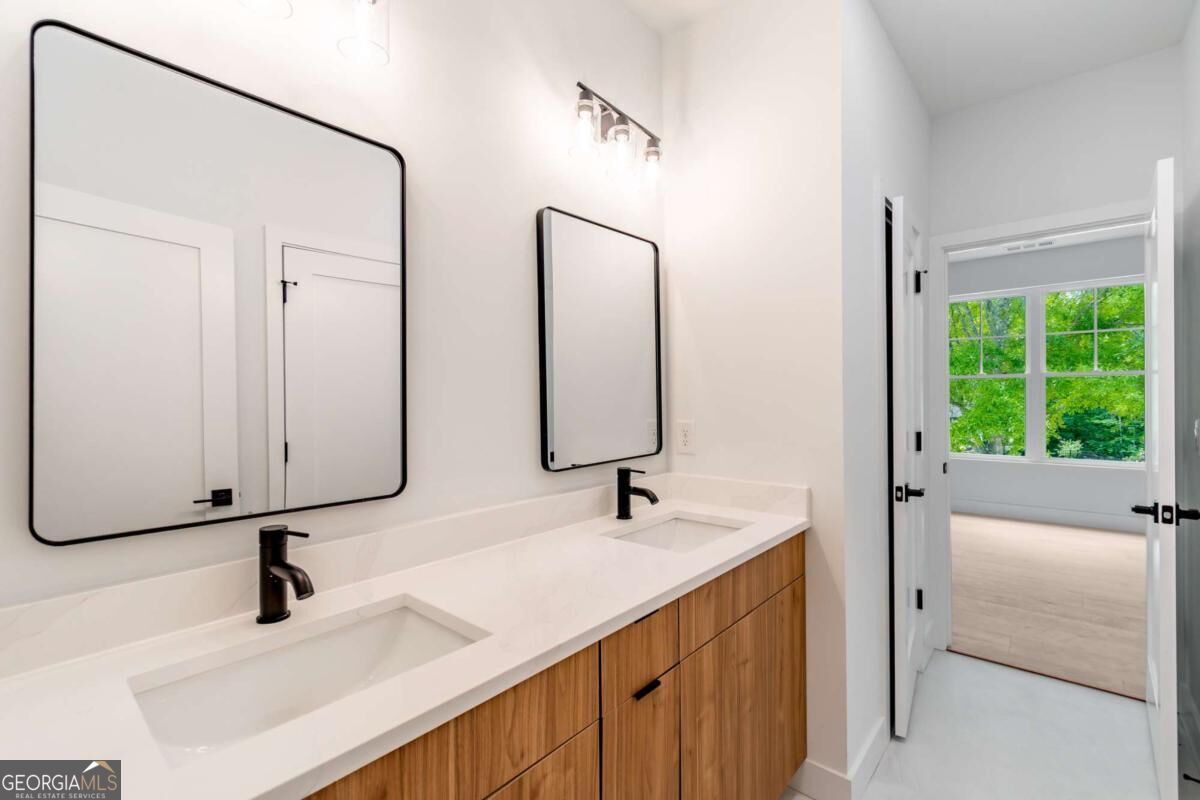 6004 Hemingway Lane Property Photo 60