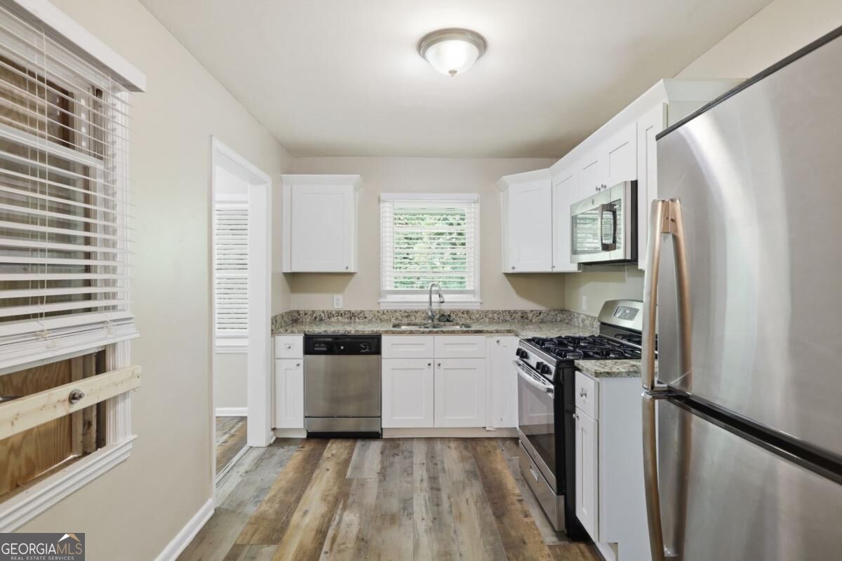 1865 S Columbia Place Property Photo 8