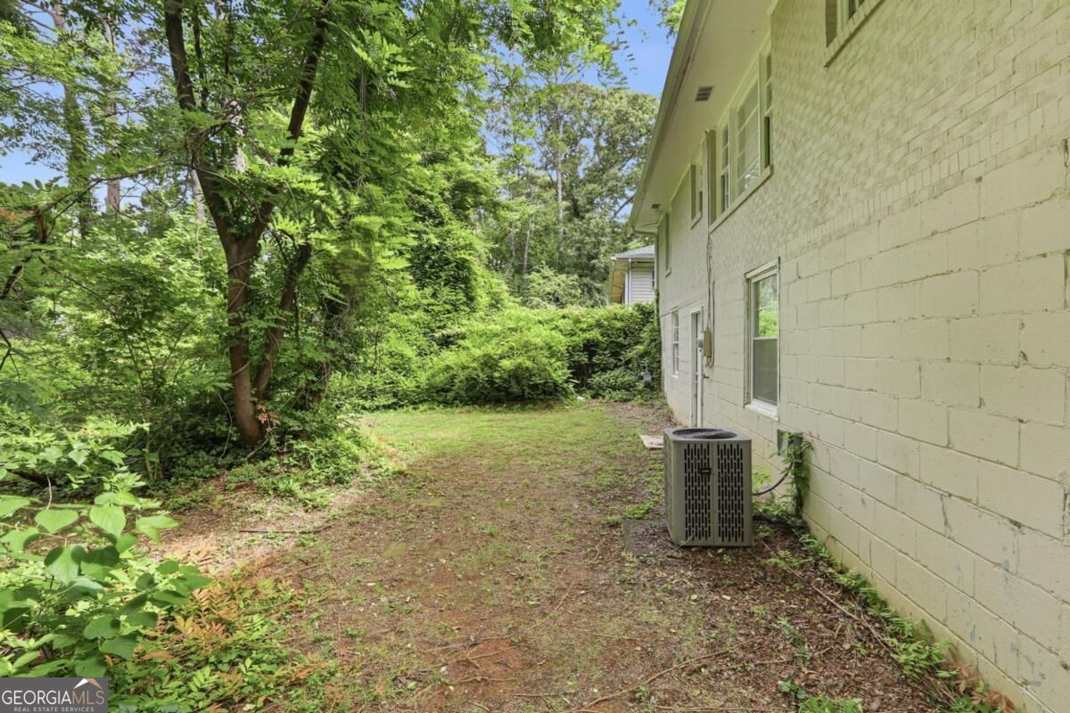 1865 S Columbia Place Property Photo 18