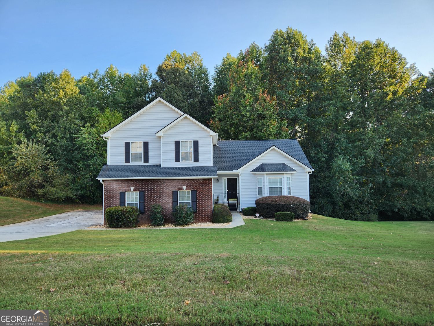 1025 Winding Brook Way Property Photo 1