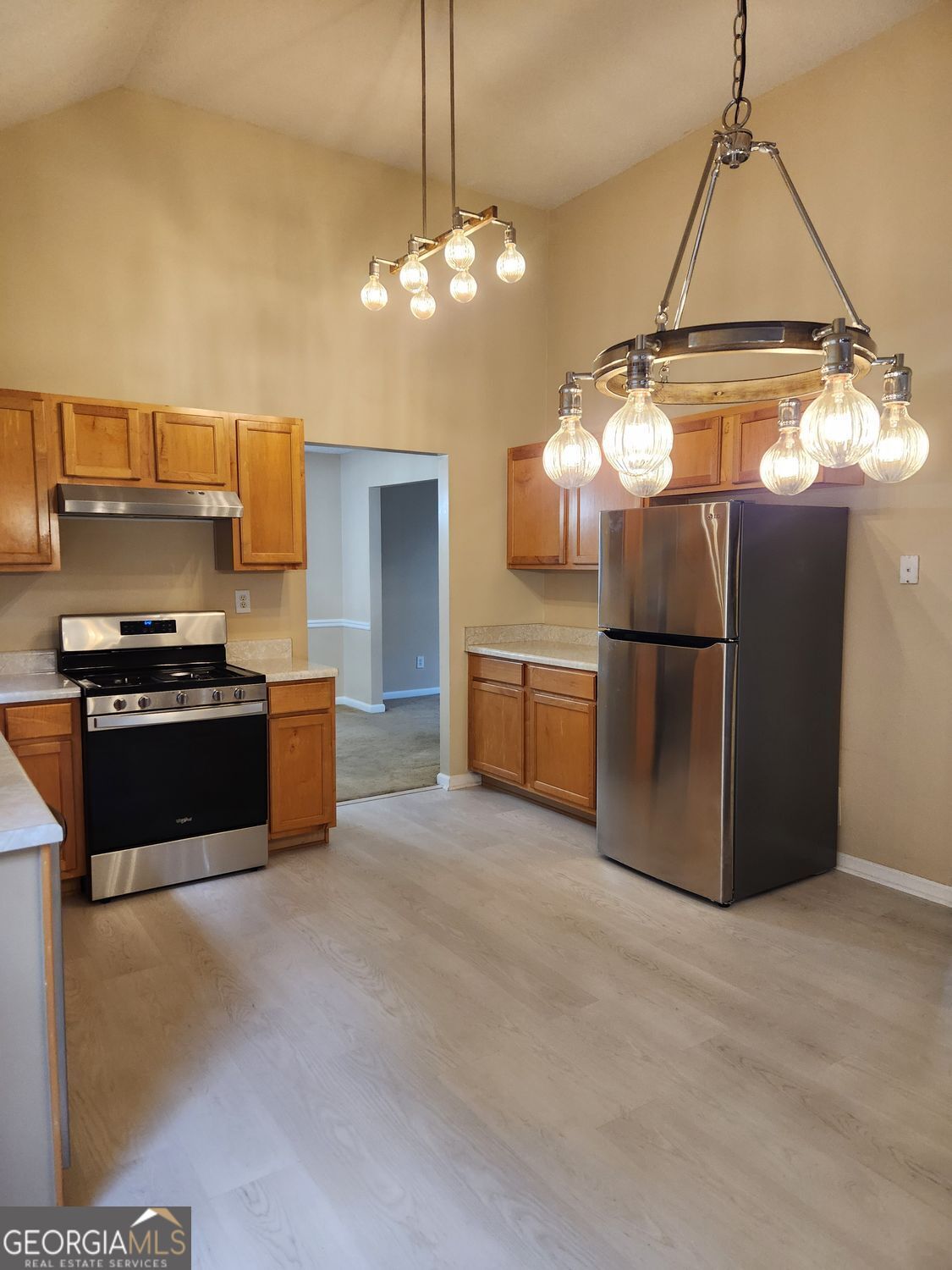 1025 Winding Brook Way Property Photo 7