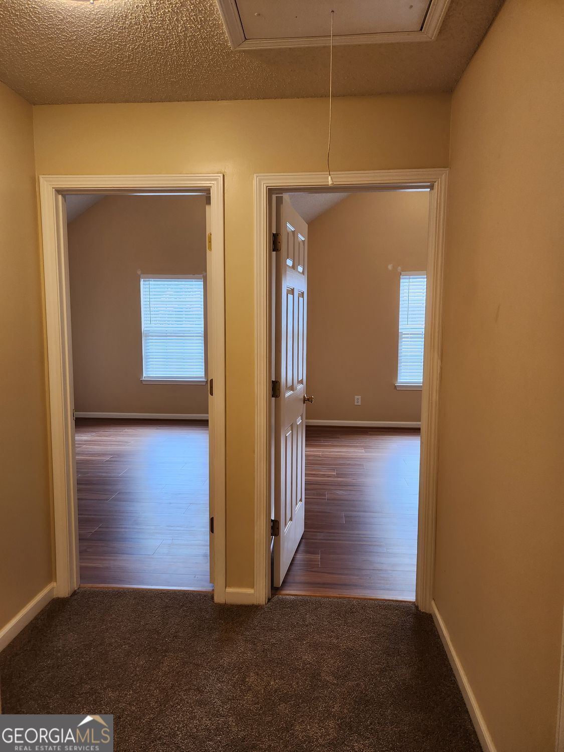 1025 Winding Brook Way Property Photo 14