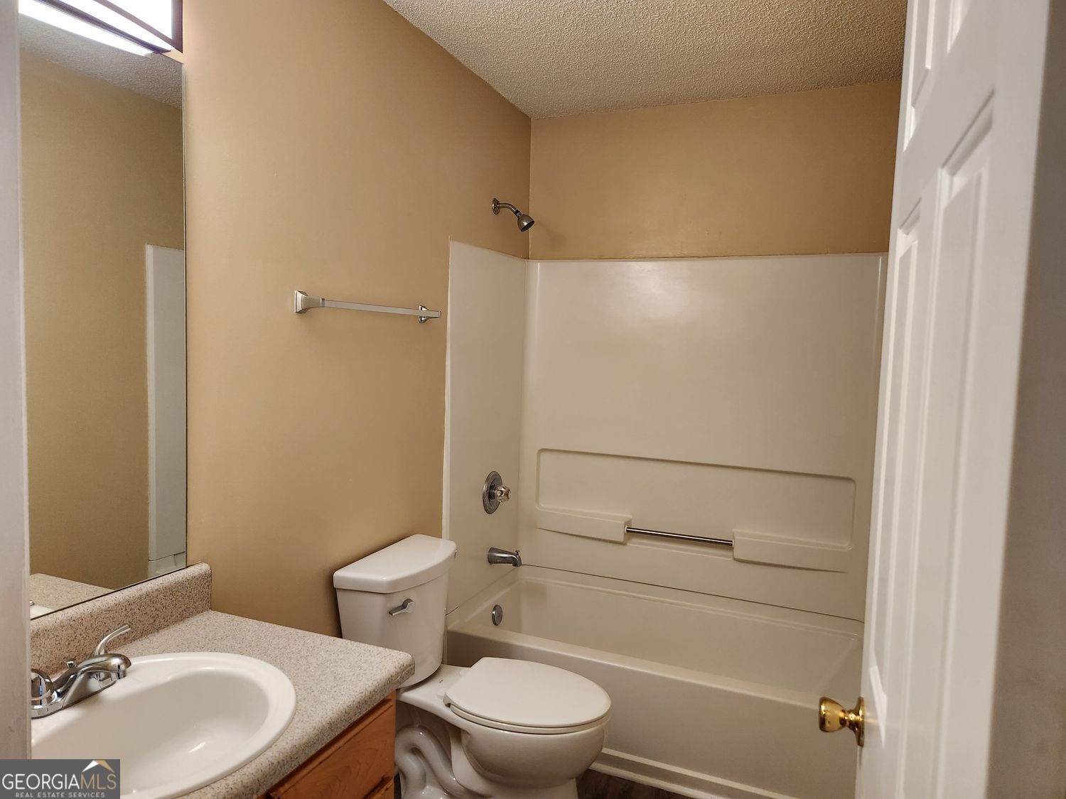 1025 Winding Brook Way Property Photo 16