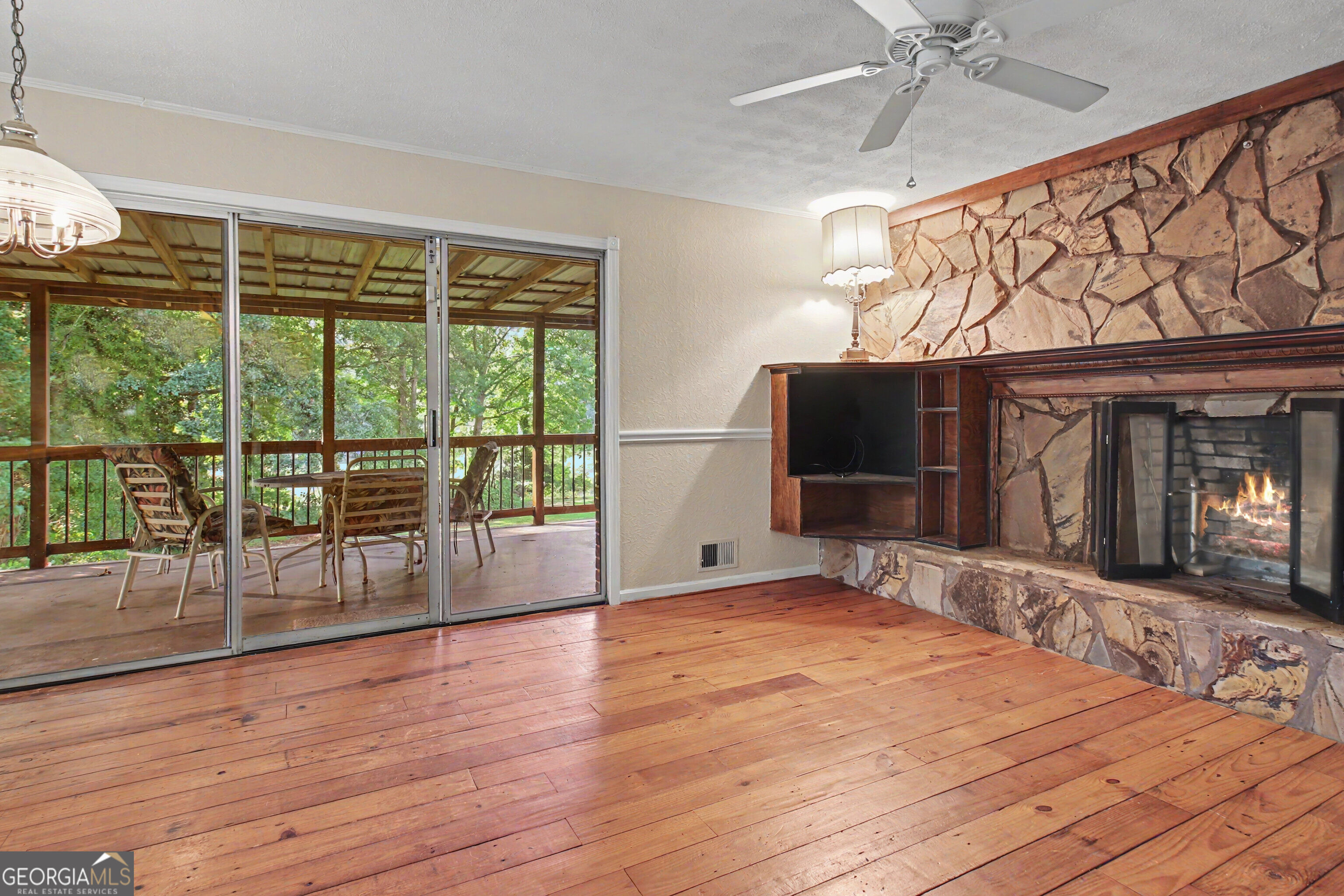 45 North Drive Property Photo 18
