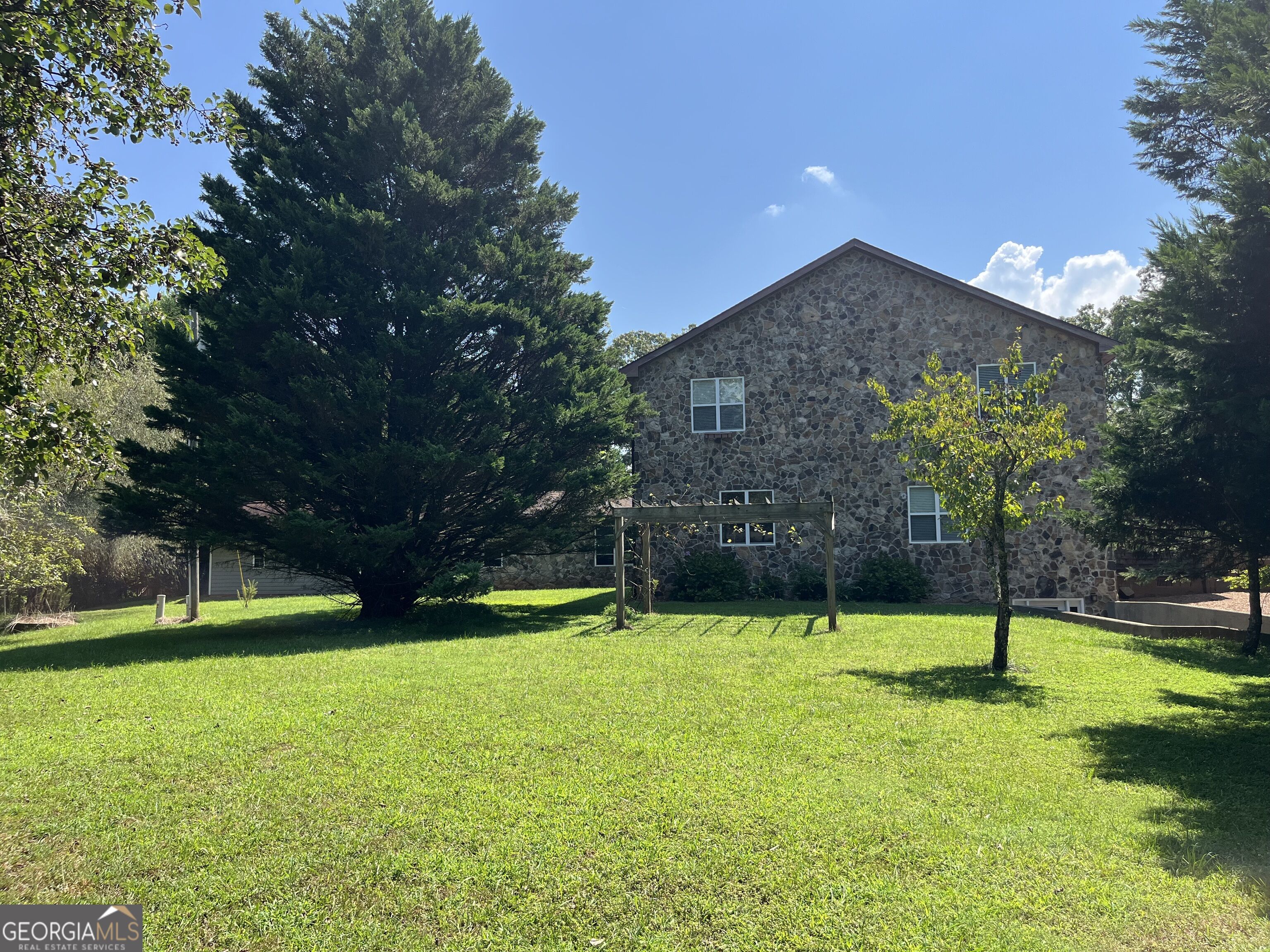 283 Meadow Lane Property Photo 14