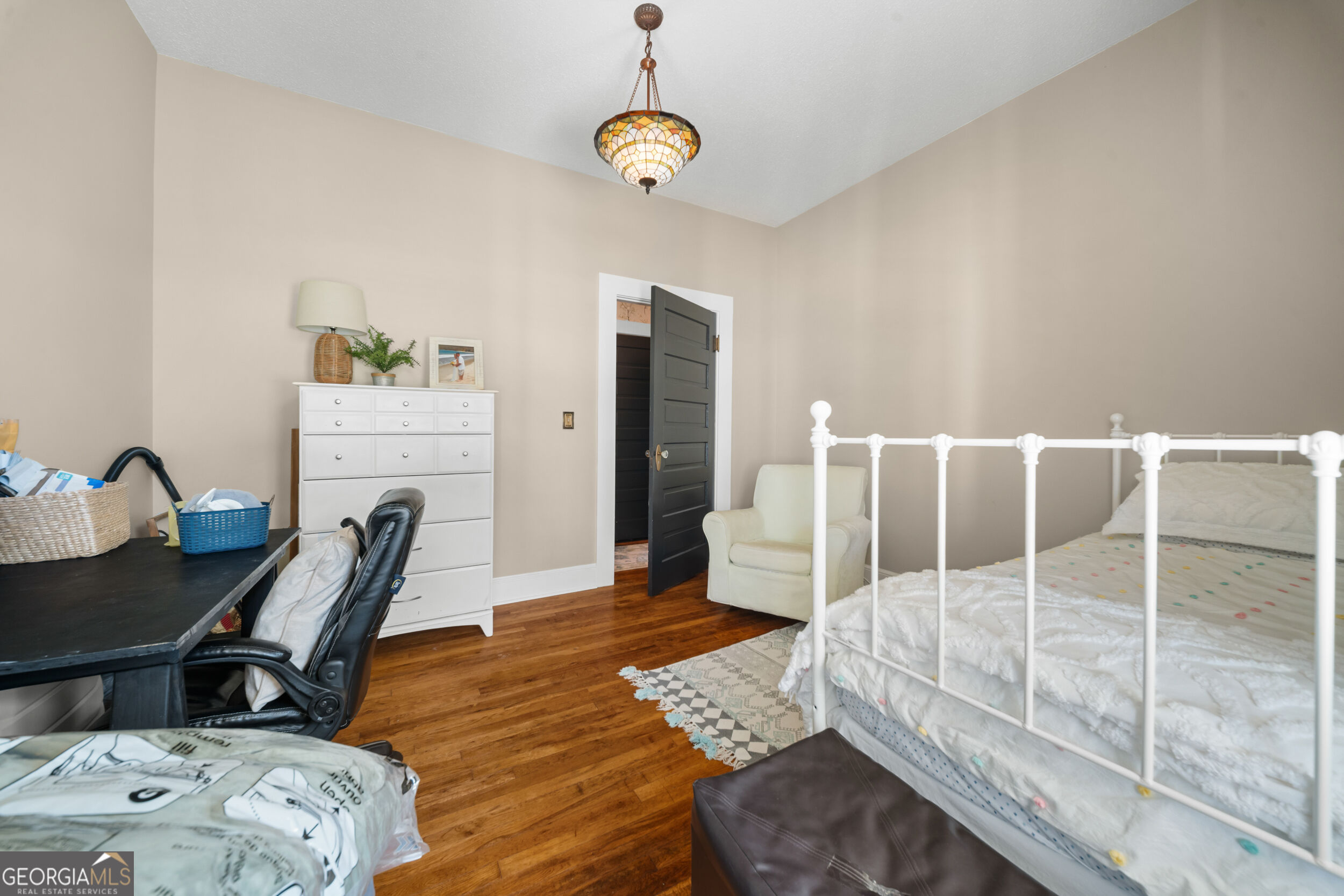 631 Barney Avenue Property Photo 21