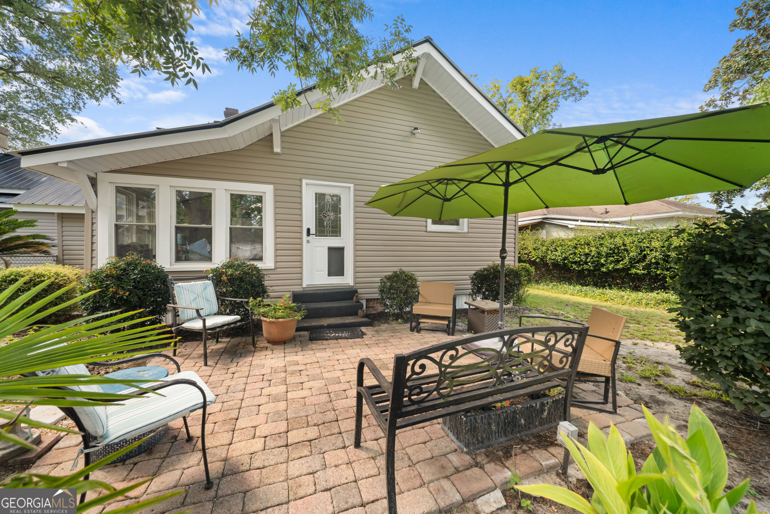 631 Barney Avenue Property Photo 30