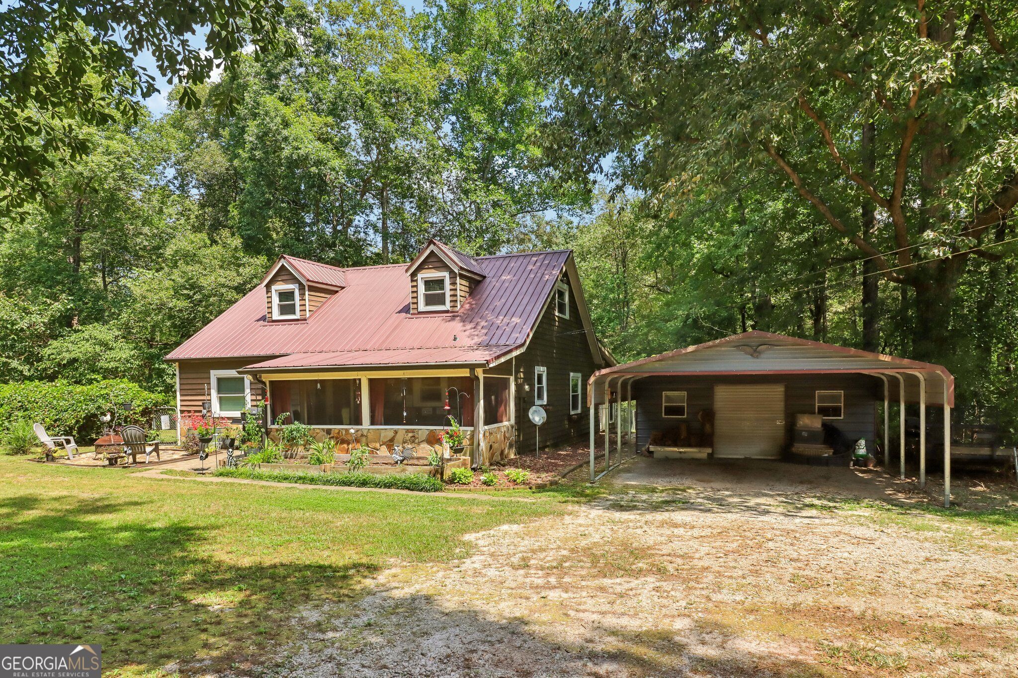 1572 Jersey Social Circle Road Property Photo 1
