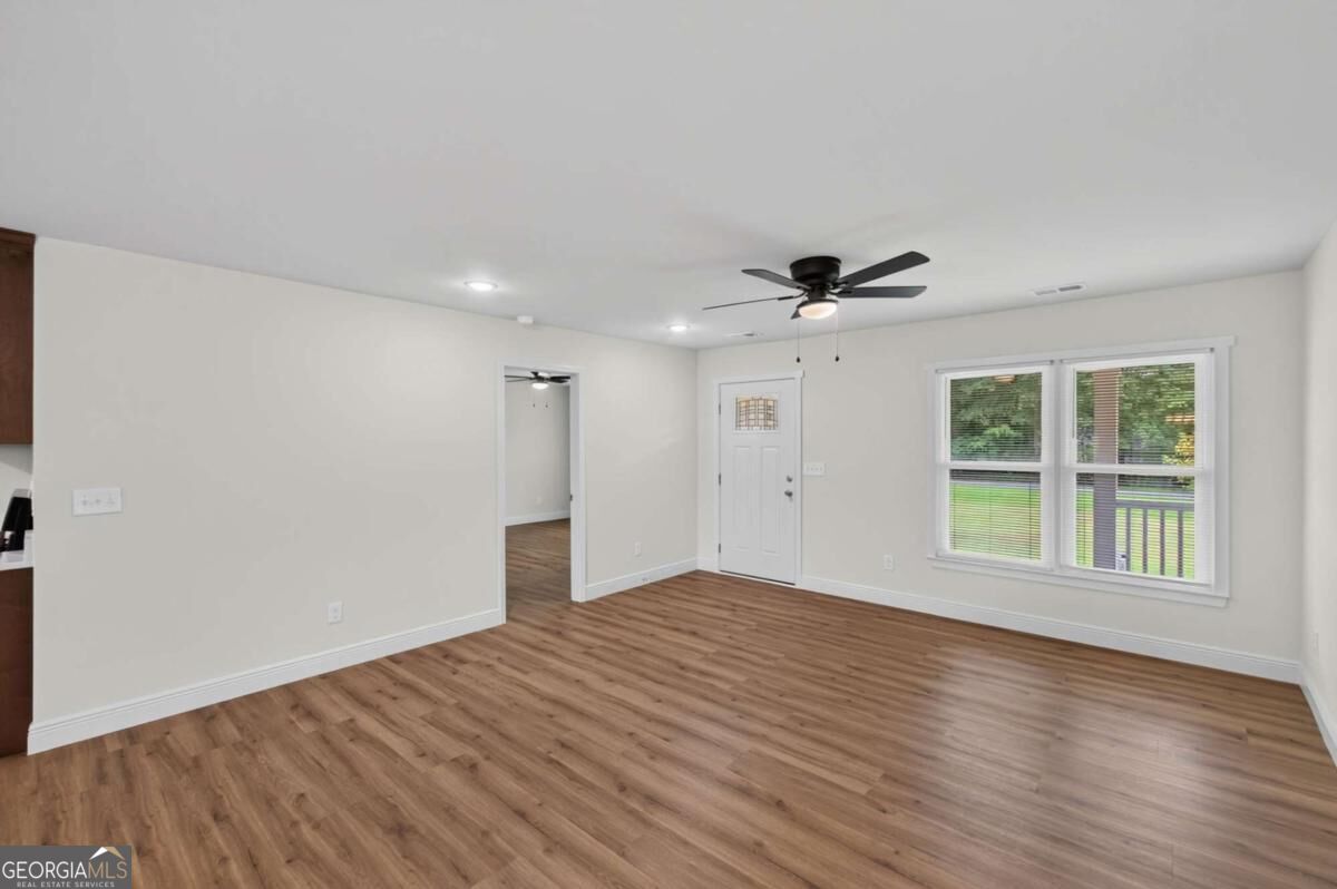 1275 Lake Dow Road Property Photo 5